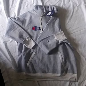 1X Champion hoodie